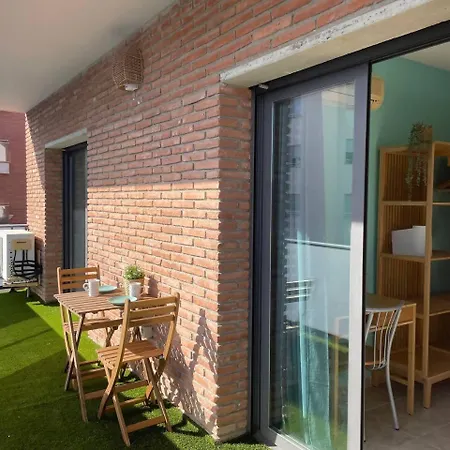 Bonito Piso Con Terraza Y Piscina, Cerca Del Mar Apartment