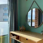 Bonito Piso Con Terraza Y Piscina, Cerca Del Mar Apartment *
